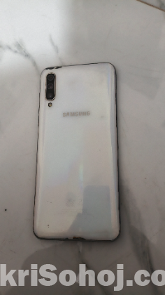 Samsung A50